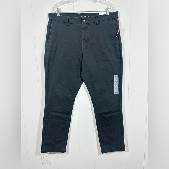 Old Navy Other - NWT Old Navy Mens Gray Slim Pants Built-In Flex Size 36x30 Flat Front